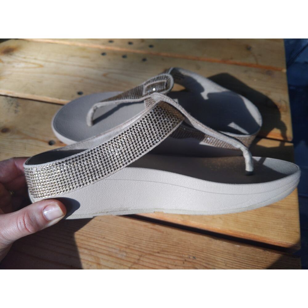 FitFlop Rhinestone Embellished Thong Sandal Taupe Beige Comfort Platform 7 - Picture 6 of 9